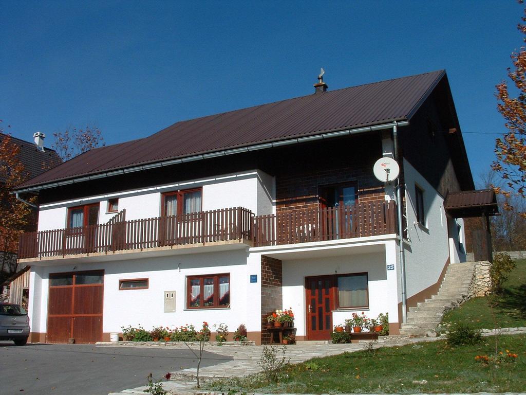 Guest House Tone Poljanak Esterno foto